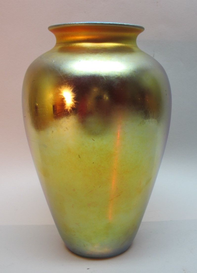 Les vases aurene de steuben : 5 modèles les plus chers